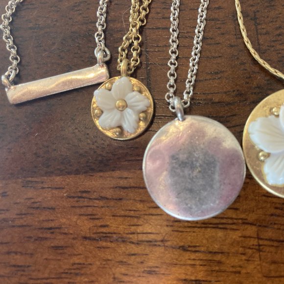 Two-Tone Silver Gold Flower Layer Necklace - Picture 6 of 8